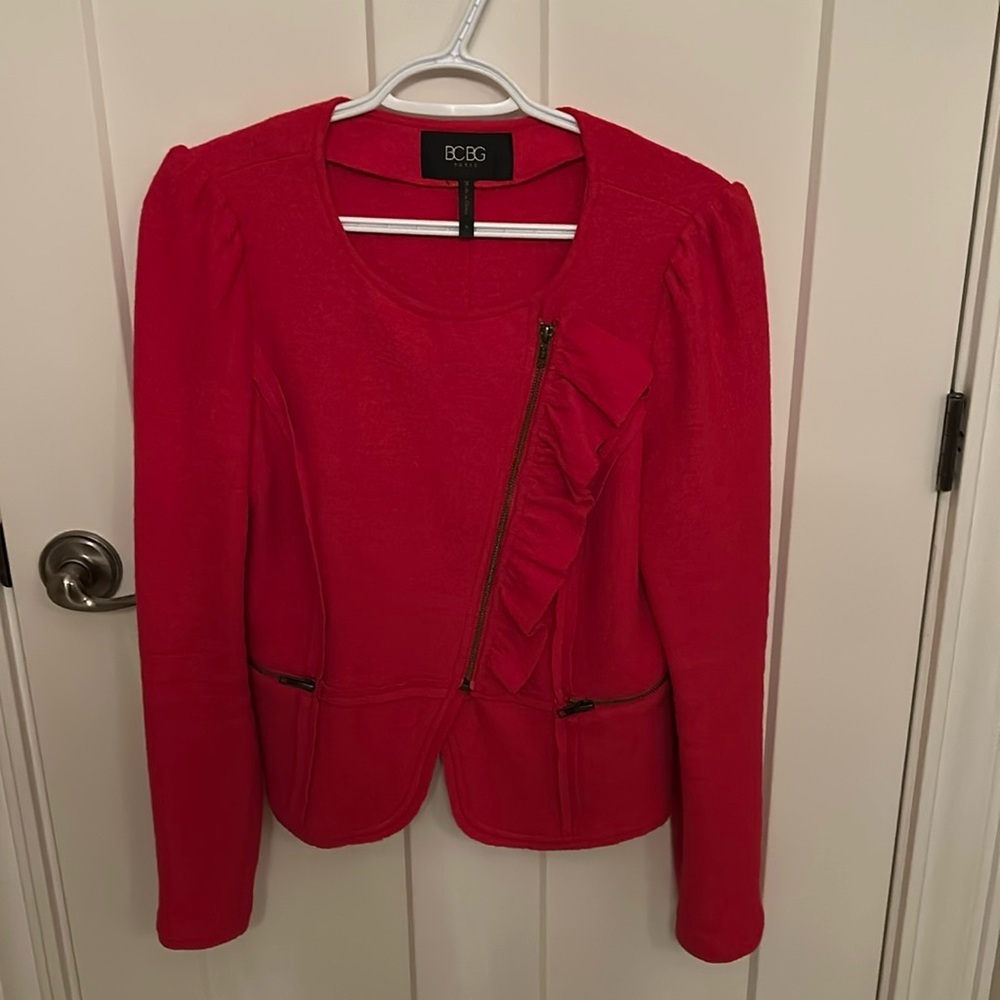 BCBG Paris red ruffle zip front sweater/jacket, size M